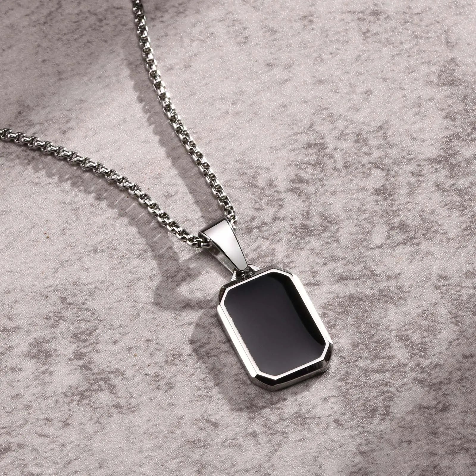 Casual Black Enamel Necklace